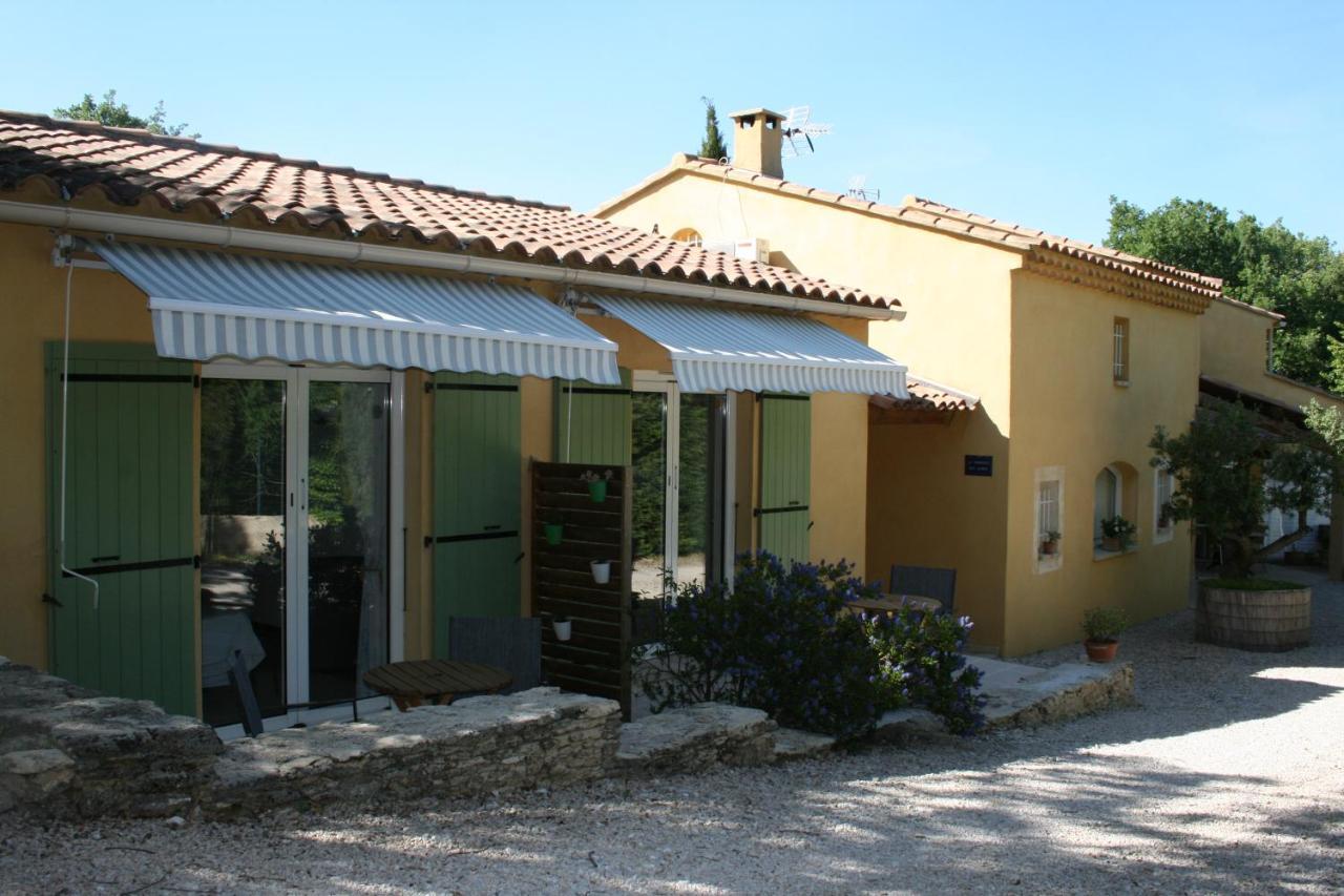 Le Mas Des Pierres Blanches Bed & Breakfast Venasque Luaran gambar