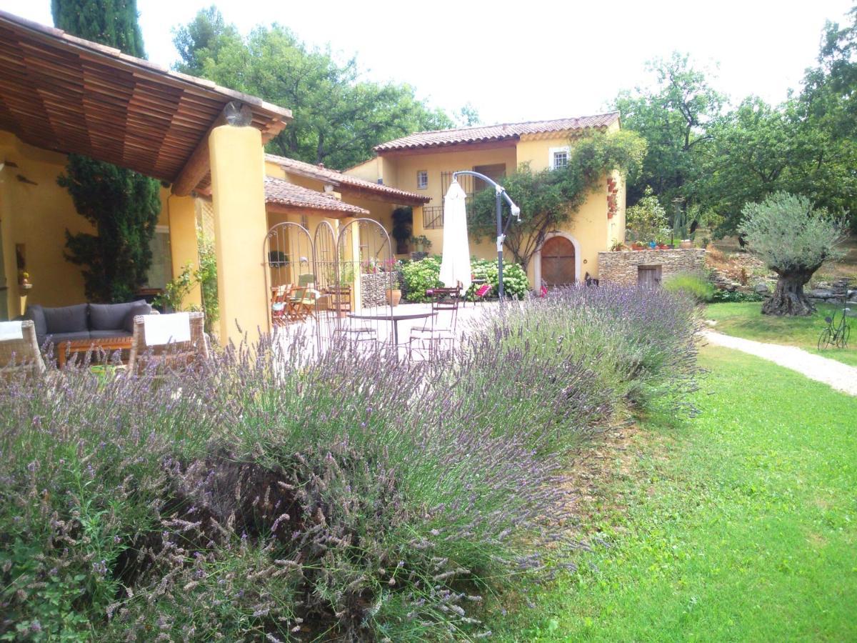 Le Mas Des Pierres Blanches Bed & Breakfast Venasque Luaran gambar