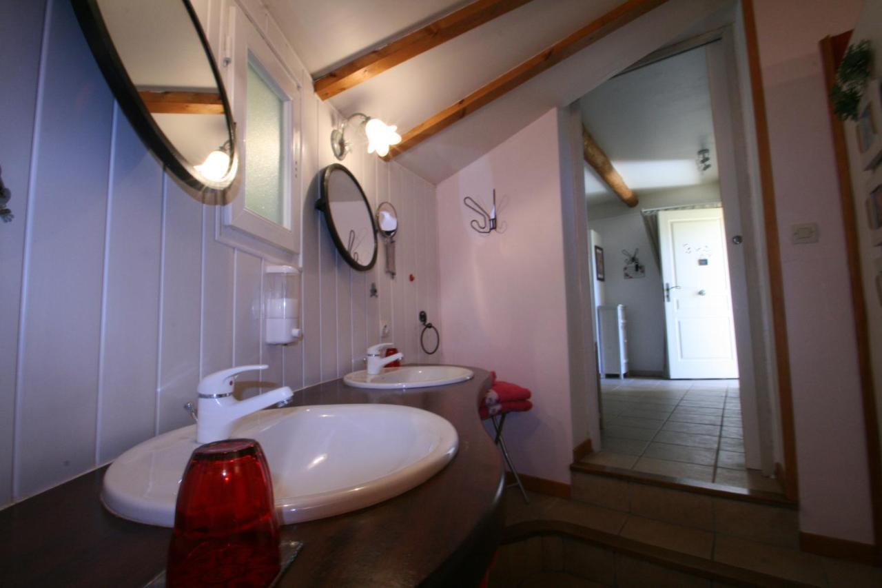 Le Mas Des Pierres Blanches Bed & Breakfast Venasque Luaran gambar